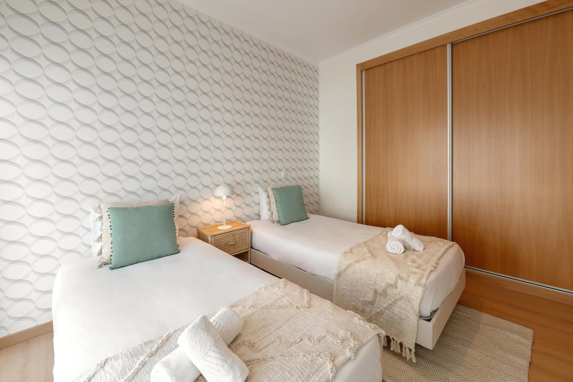 Nazare Beach House ภายนอก รูปภาพ