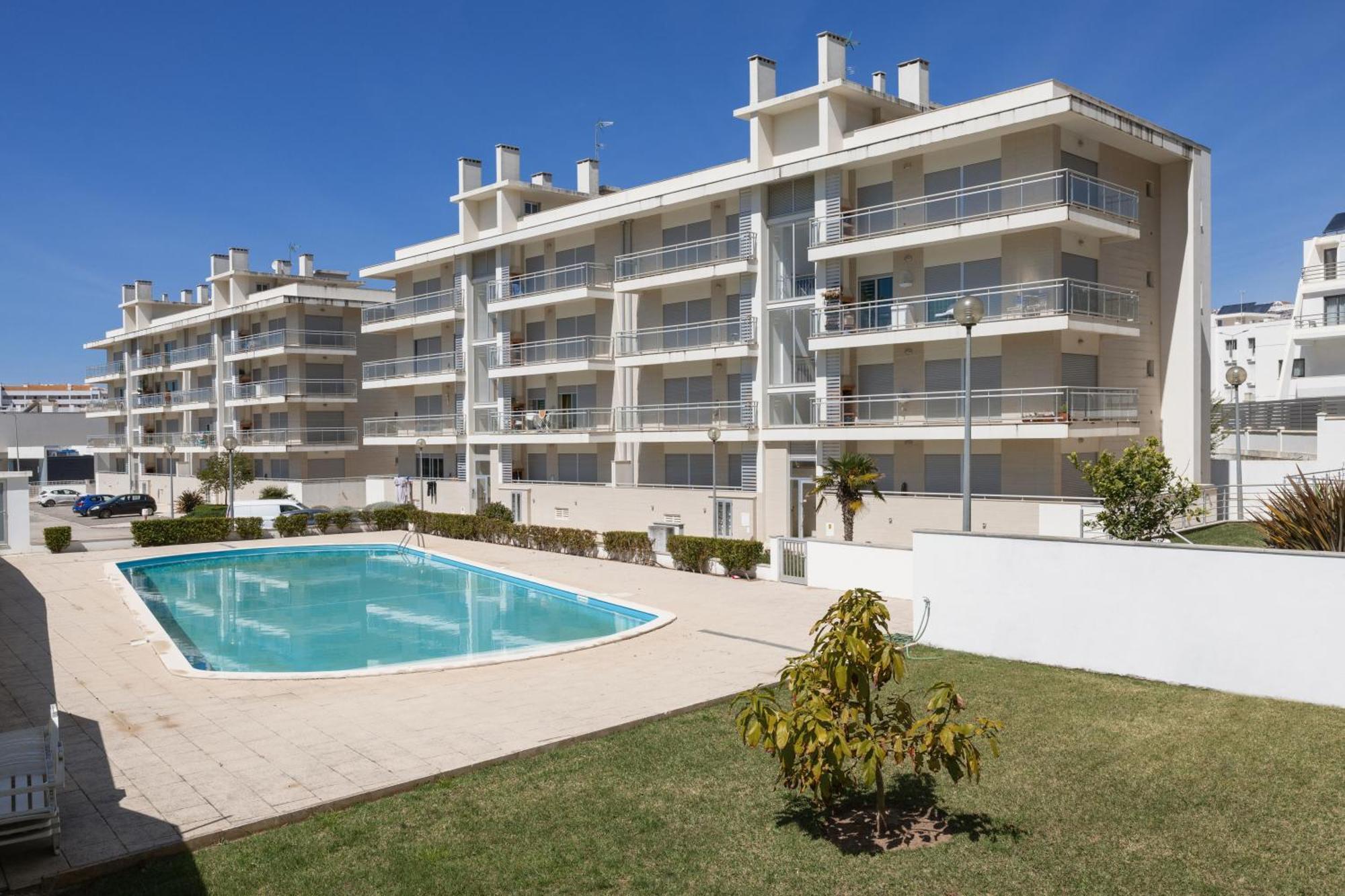 Nazare Beach House ภายนอก รูปภาพ